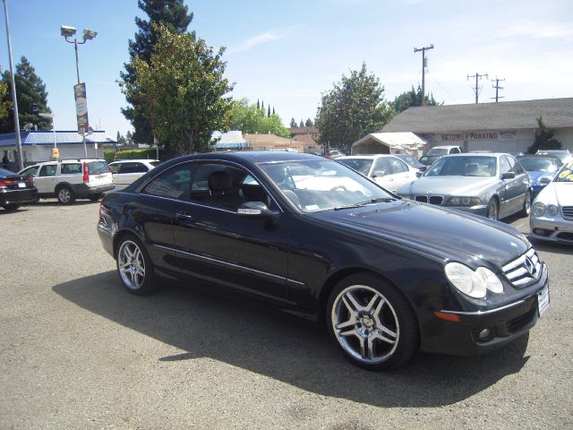 Mercedes-Benz CLK-Class 2006 photo 5