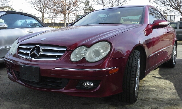 Mercedes-Benz CLK-Class 2006 photo 2