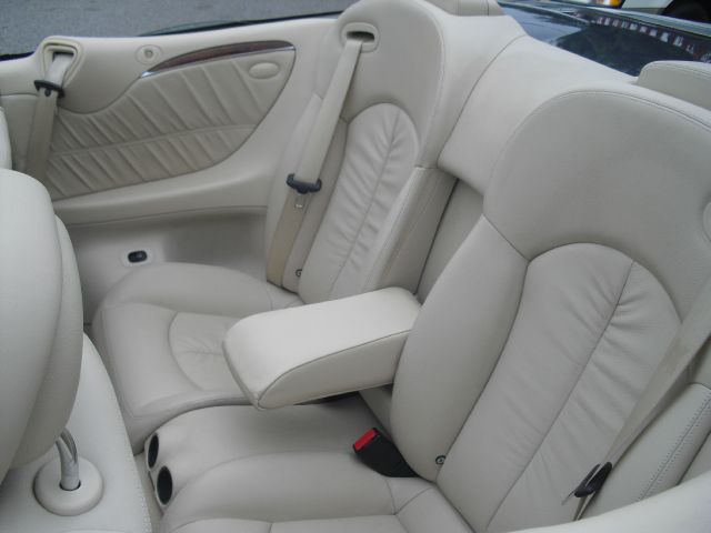 Mercedes-Benz CLK-Class 2007 photo 11