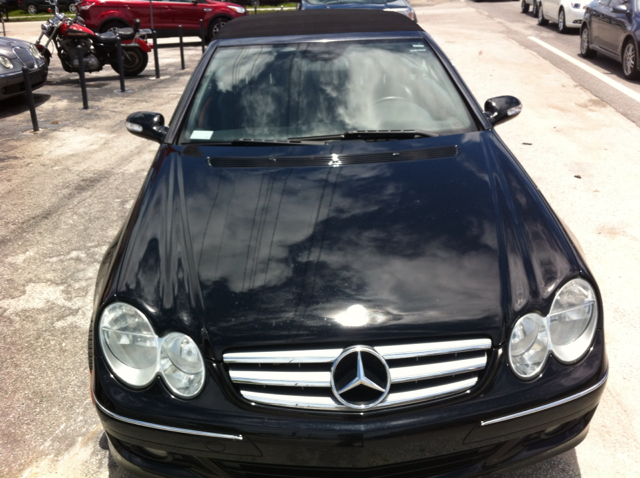 Mercedes-Benz CLK-Class 2007 photo 3