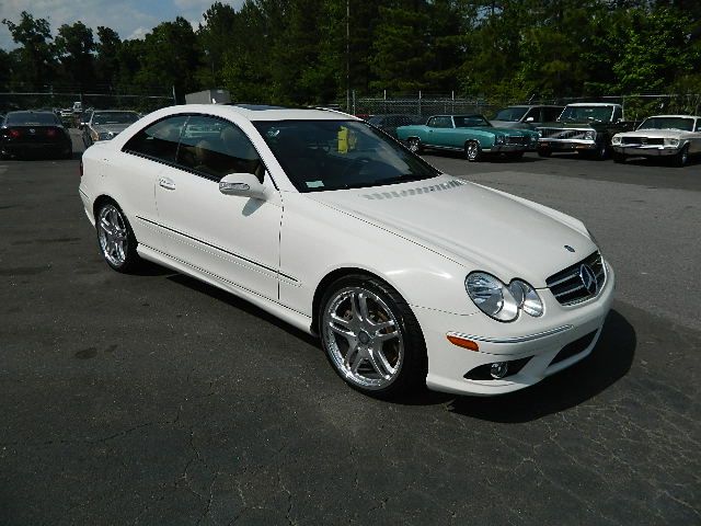 Mercedes-Benz CLK-Class 2007 photo 1
