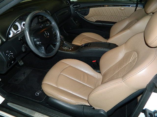 Mercedes-Benz CLK-Class 2007 photo 10