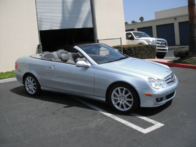 Mercedes-Benz CLK-Class 2007 photo 4