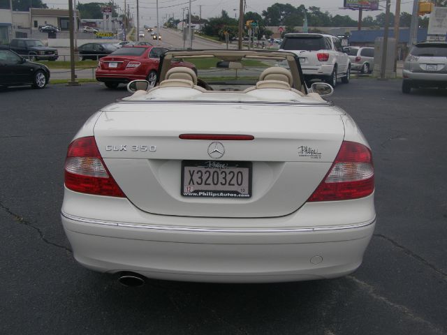 Mercedes-Benz CLK-Class 2007 photo 3