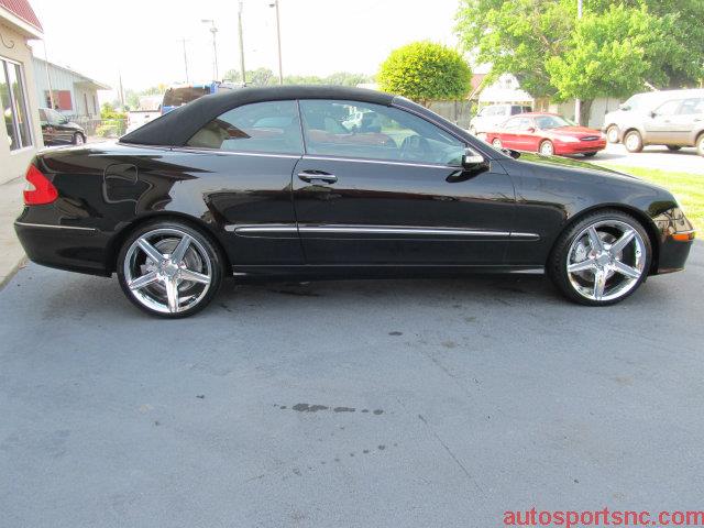 Mercedes-Benz CLK-Class 2007 photo 1