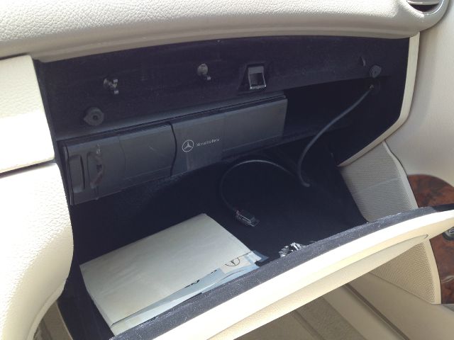 Mercedes-Benz CLK-Class 2008 photo 1