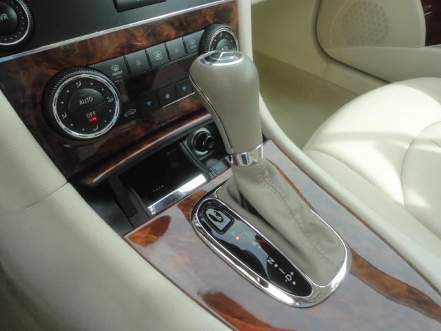 Mercedes-Benz CLK-Class 2009 photo 10