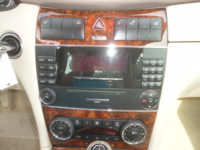 Mercedes-Benz CLK-Class 2009 photo 11