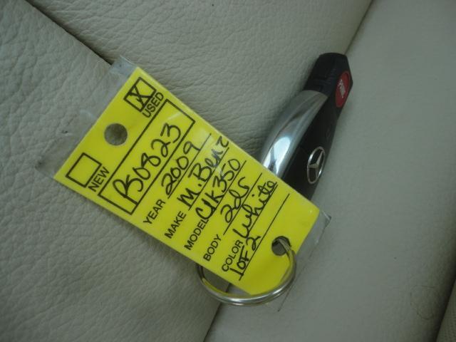 Mercedes-Benz CLK-Class 2009 photo 18