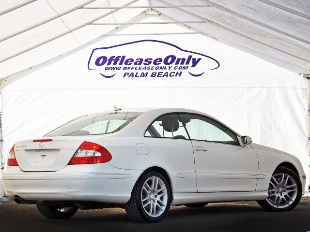 Mercedes-Benz CLK-Class 2009 photo 2