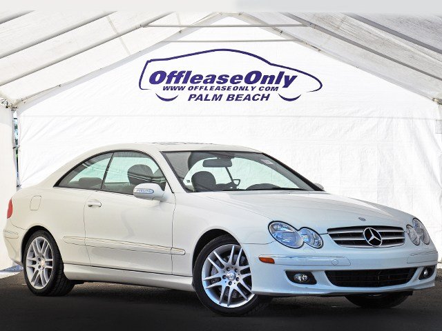 Mercedes-Benz CLK-Class 2009 photo 3