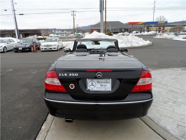 Mercedes-Benz CLK-Class 2009 photo 3