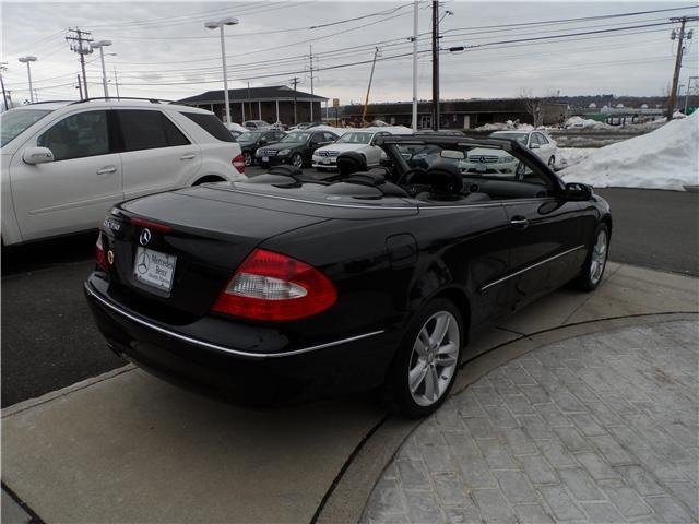 Mercedes-Benz CLK-Class 2009 photo 4