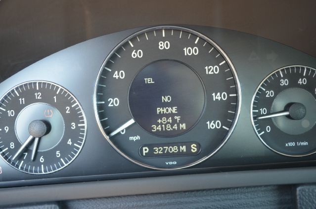 Mercedes-Benz CLK-Class 2009 photo 1