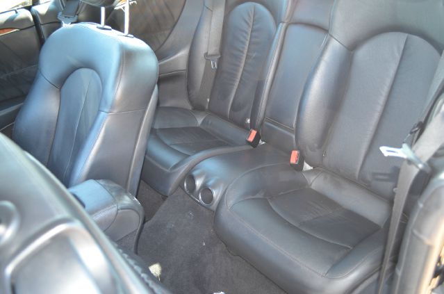 Mercedes-Benz CLK-Class 2009 photo 5