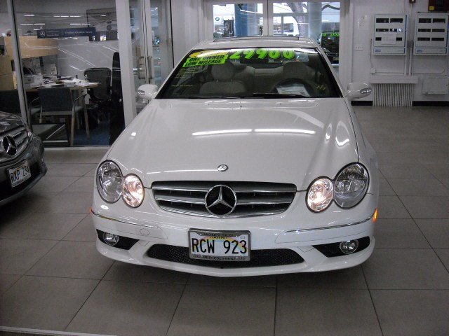 Mercedes-Benz CLK-Class 2009 photo 5