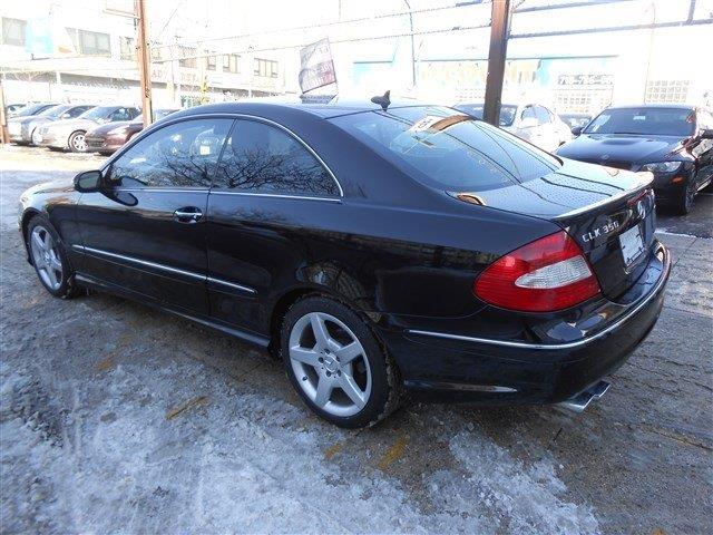 Mercedes-Benz CLK-Class 2009 photo 3