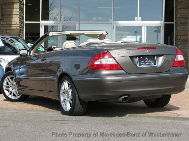 Mercedes-Benz CLK-Class 2009 photo 3
