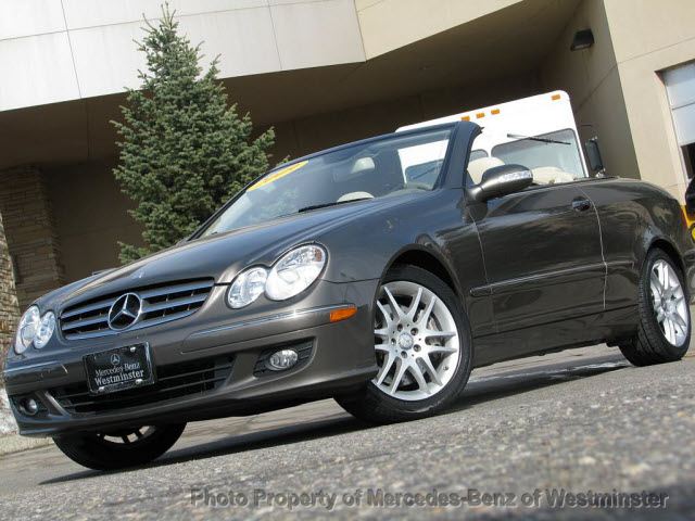 Mercedes-Benz CLK-Class 2009 photo 5
