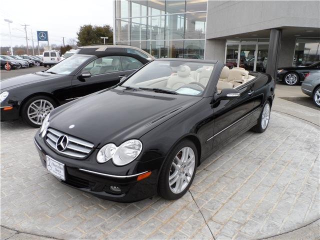 Mercedes-Benz CLK-Class 2009 photo 1
