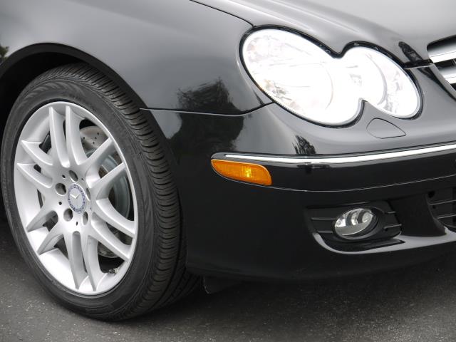 Mercedes-Benz CLK-Class 2009 photo 3