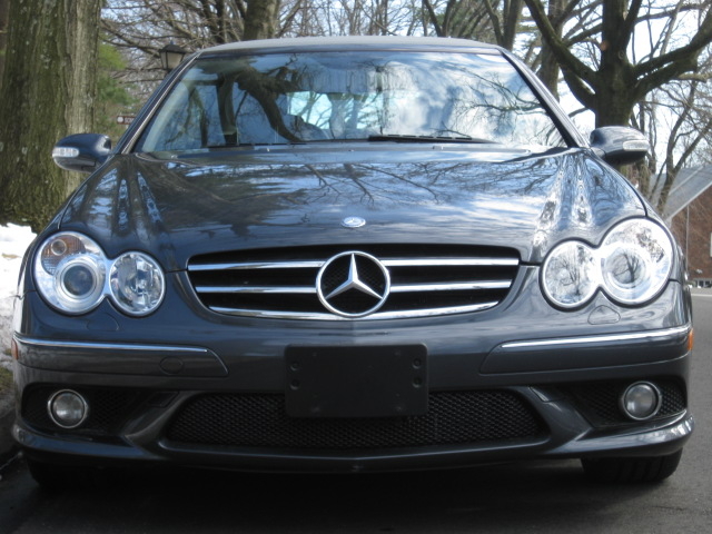 Mercedes-Benz CLK-Class 2009 photo 2