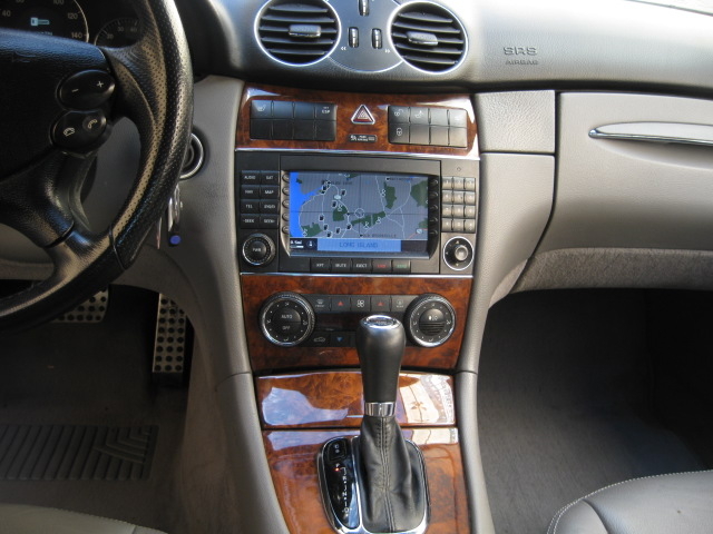 Mercedes-Benz CLK-Class 2009 photo 4
