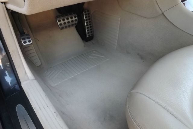 Mercedes-Benz CLK-Class 2009 photo 1