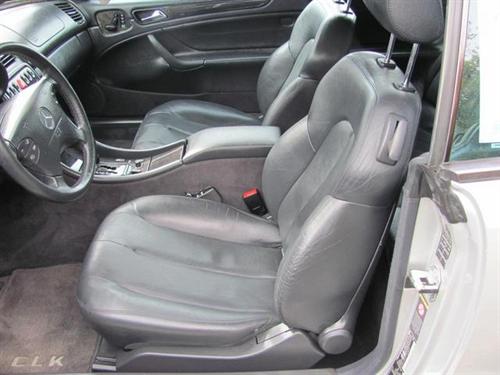 Mercedes-Benz CLK Class 2000 photo 5