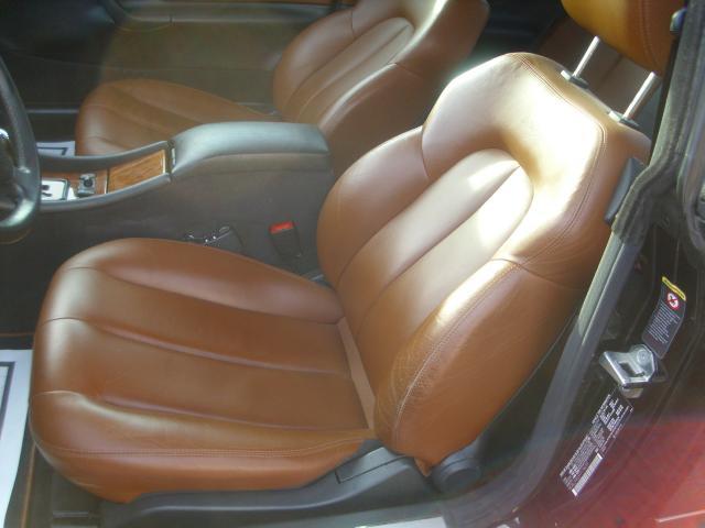 Mercedes-Benz CLK Class 2001 photo 4