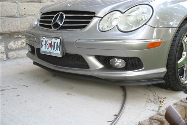 Mercedes-Benz CLK Class 2004 photo 2