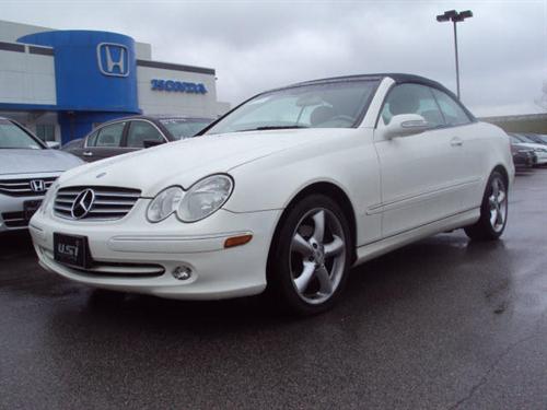 Mercedes-Benz CLK Class 2005 photo 3