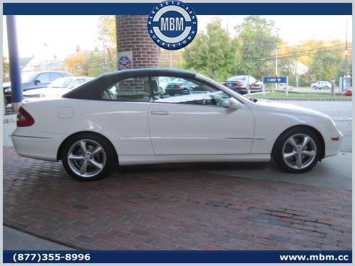 Mercedes-Benz CLK Class 2005 photo 4
