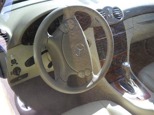 Mercedes-Benz CLK Class 2005 photo 1