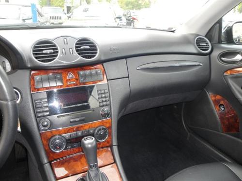 Mercedes-Benz CLK Class 2005 photo 1