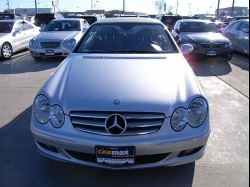 Mercedes-Benz CLK Class 2006 photo 1