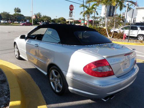 Mercedes-Benz CLK Class 2006 photo 4