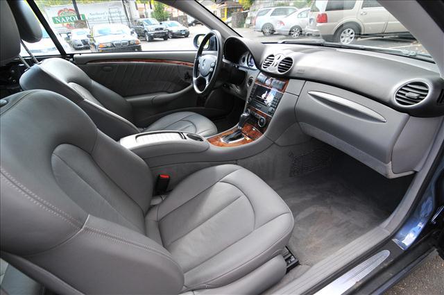 Mercedes-Benz CLK Class 2006 photo 5