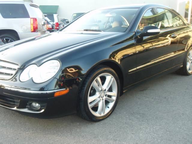Mercedes-Benz CLK Class 2006 photo 2