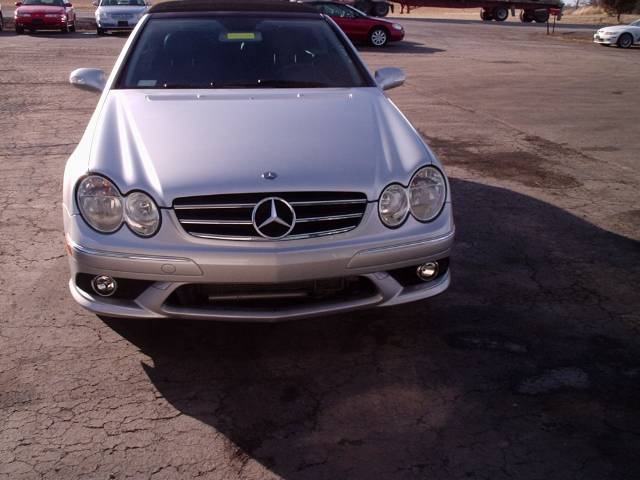 Mercedes-Benz CLK Class 2006 photo 2