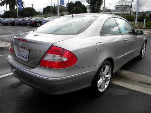 Mercedes-Benz CLK Class 2006 photo 3