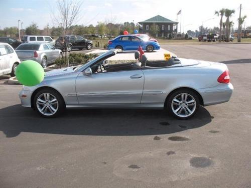 Mercedes-Benz CLK Class 2006 photo 2