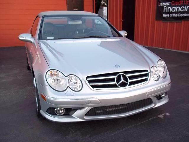 Mercedes-Benz CLK Class 2006 photo 1