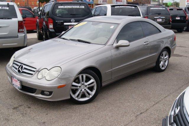 Mercedes-Benz CLK Class 2006 photo 1