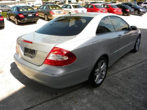 Mercedes-Benz CLK Class 2006 photo 2