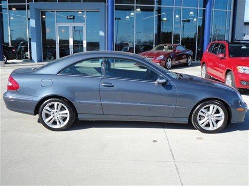 Mercedes-Benz CLK Class 2006 photo 1