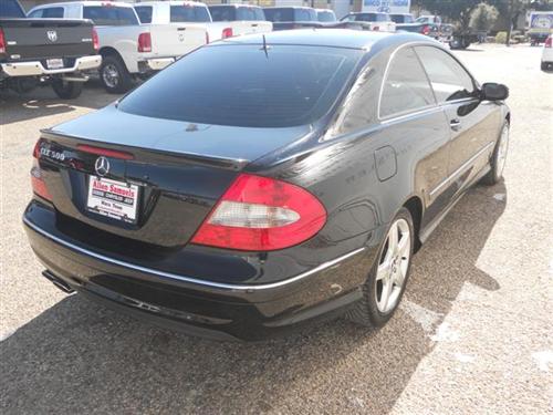 Mercedes-Benz CLK Class 2006 photo 1