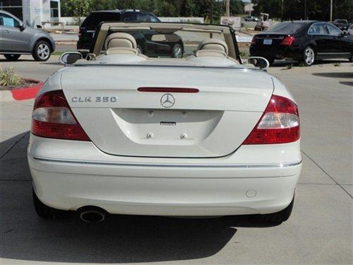 Mercedes-Benz CLK Class 2008 photo 3