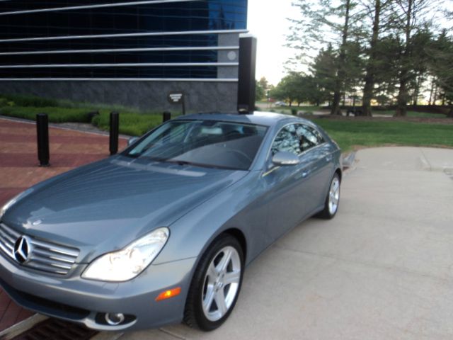 Mercedes-Benz CLS-Class 2006 photo 3