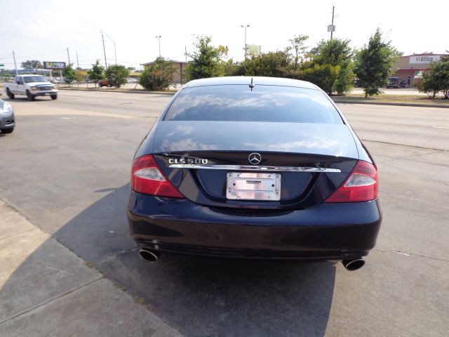 Mercedes-Benz CLS-Class 2006 photo 2